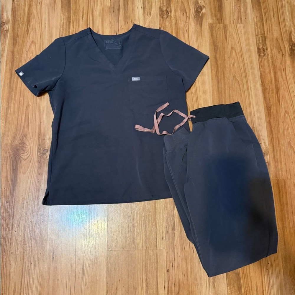 Women’s FIGS Scrubs Medium/Medium Tall